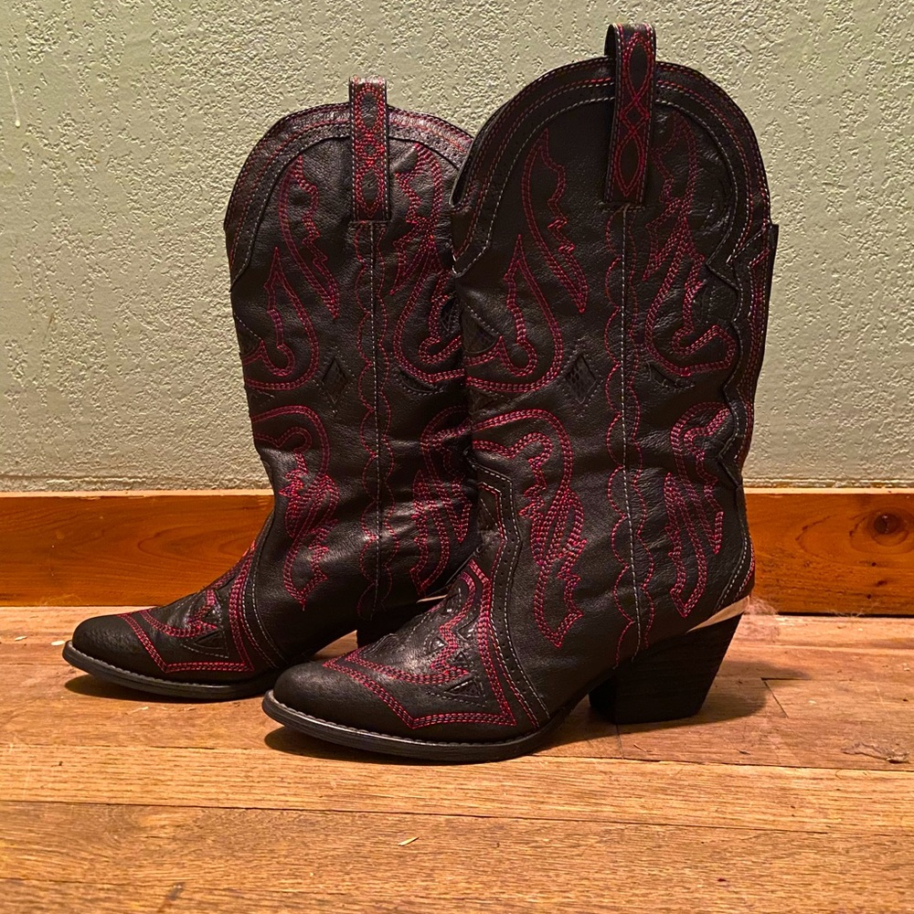 Reba Backstage Boot